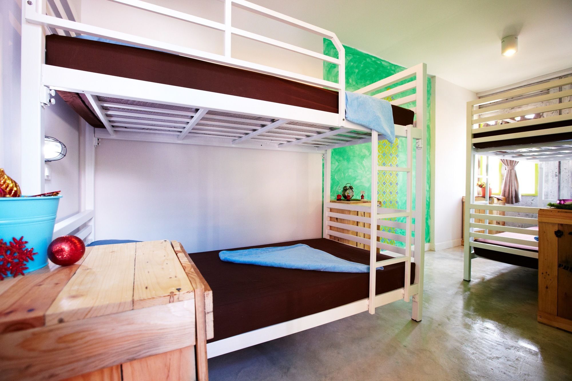 Wh Hostel Бангкок Экстерьер фото
